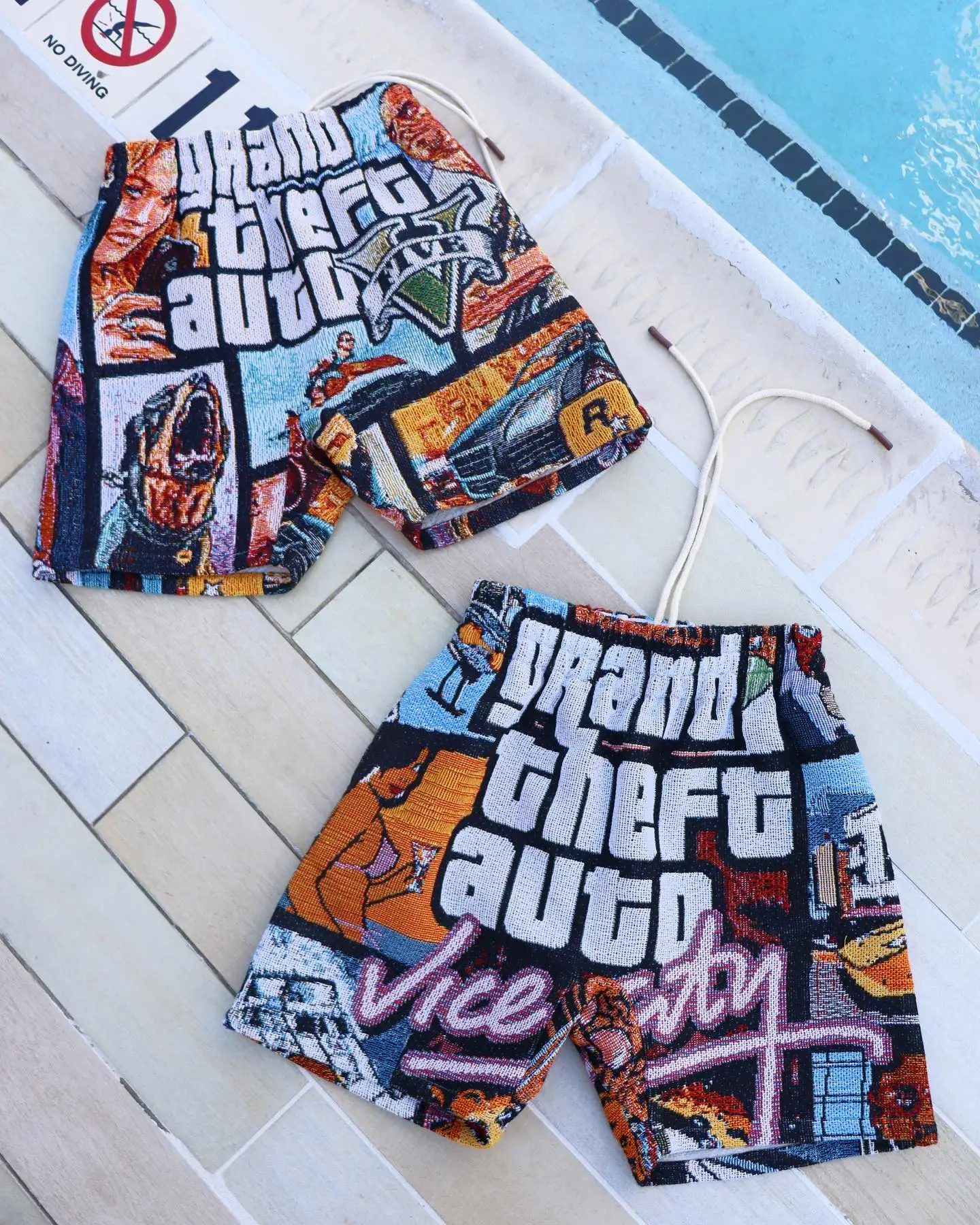 OEM Custom Shorts Handmade Knee Length Cotton All Over Print Tapestry Jacquard Streetwear Summer Shorts for Men