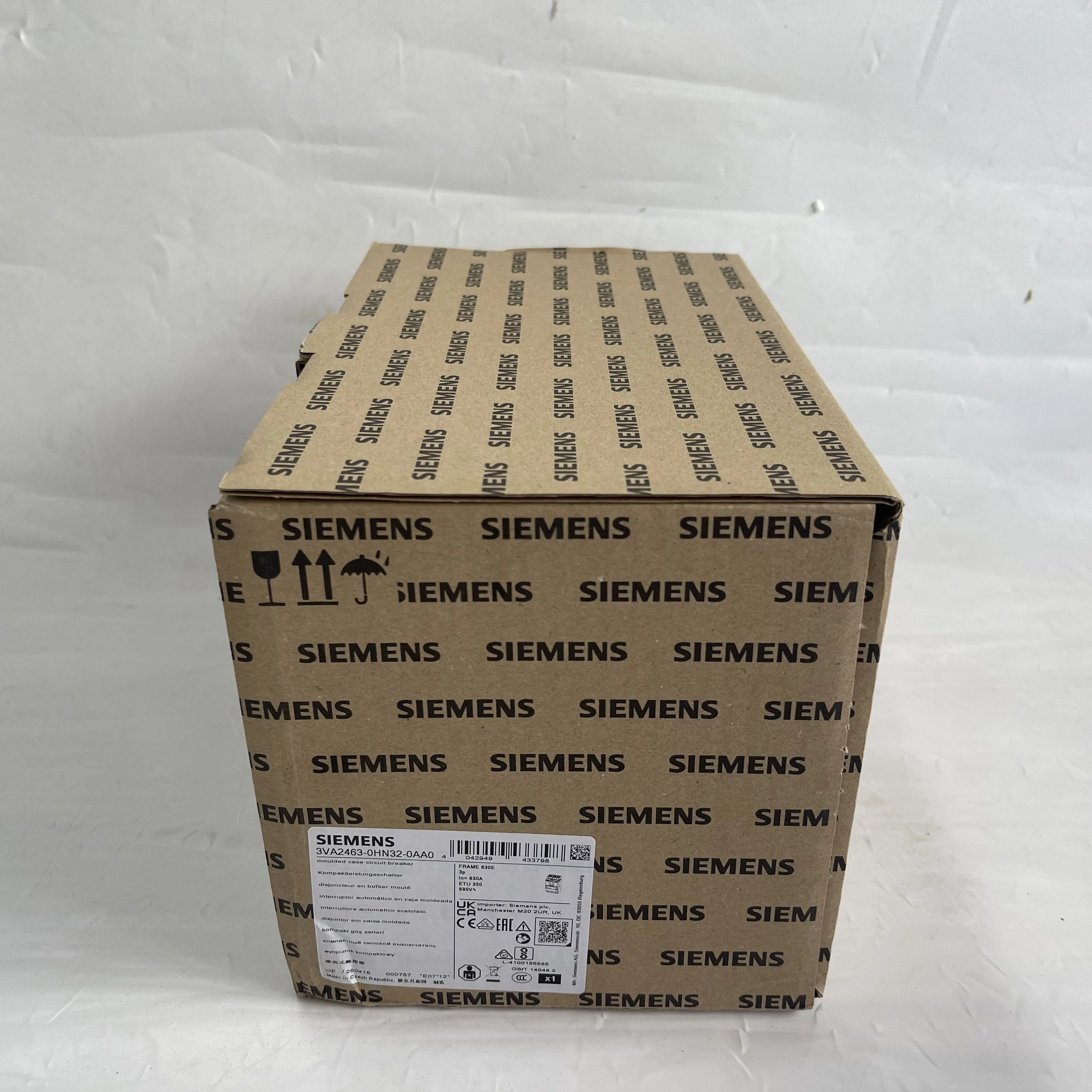 Siemens Frequency Converter 3VA2463-0HN32-0AA0