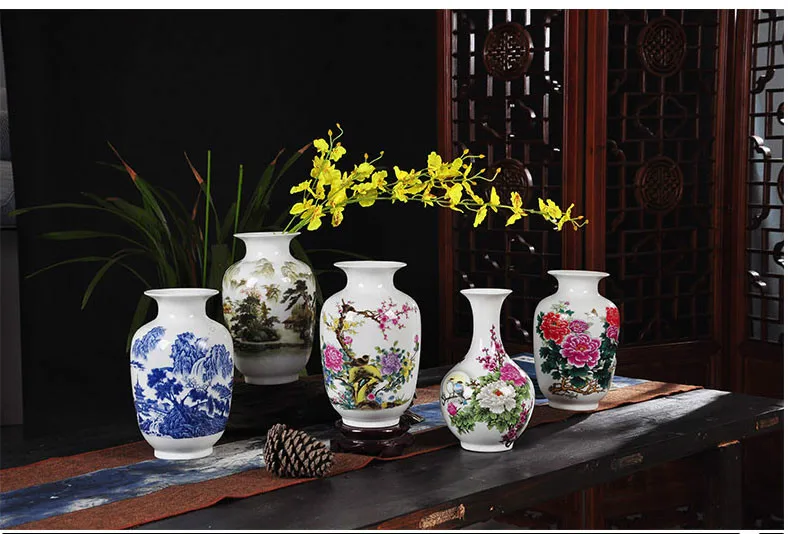 景徳鎮　孔雀装飾 大花瓶 陶器製 景徳鎮 孔雀牡丹文花瓶 中国 陶磁器 工芸 - アートの友社 : くみあい