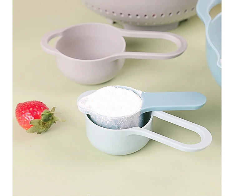 Wholesale Hot Sell Kitchen Powder Sieve 8-piece Plastic Coffee Measuring  Cups Adjustable Baking Colorful Measuring Spoons Cup From m.