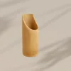 Tubo de bambú grueso de madera