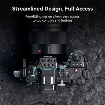 SmallRig Cage Kit for LUMIX G9 II / S5 II / S5 IIX with Top Handle and Cable Clamp for USB-C - 4024 detail image