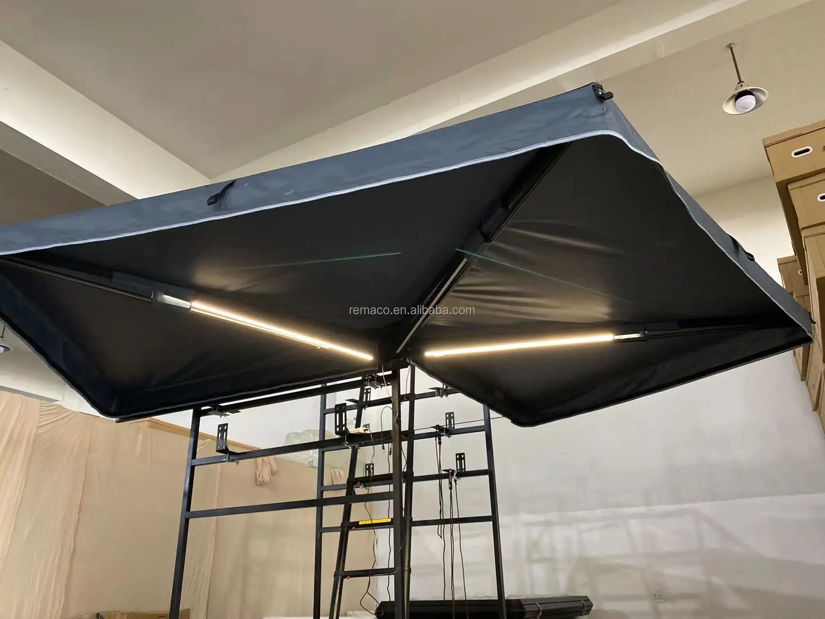 Remaco Outdoor Camping 270 Degrees Free Standing Foxwing Awning,Car ...