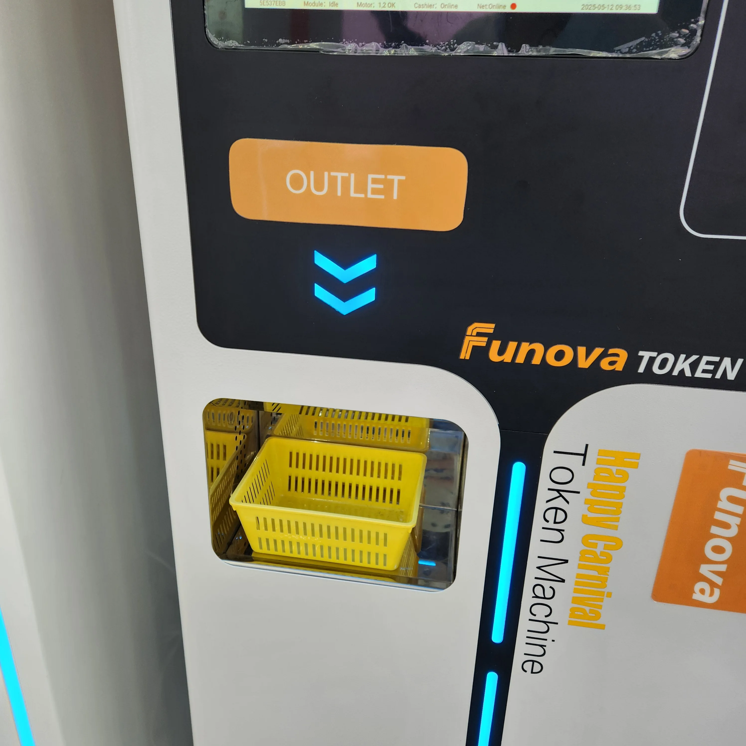 Coin Changer D08, Token Vending Machine,Token Dispenser Accurately Counts and Spits , Self Applying Membership Card details