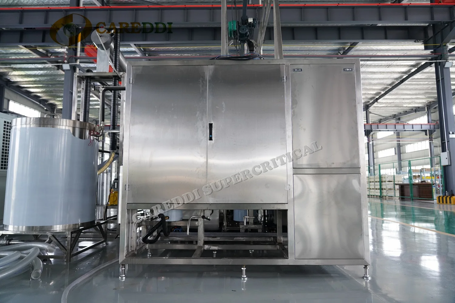 Супер-критическая машина CO2 для экстракции конопляного масла CAREDDI 300L