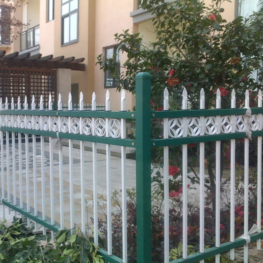 Fence Panels Powder Factory Customizable Galvanized Steel Wrought Iron Chinese Coated Black Pvc Coated Metal 3D Modeling Hotels