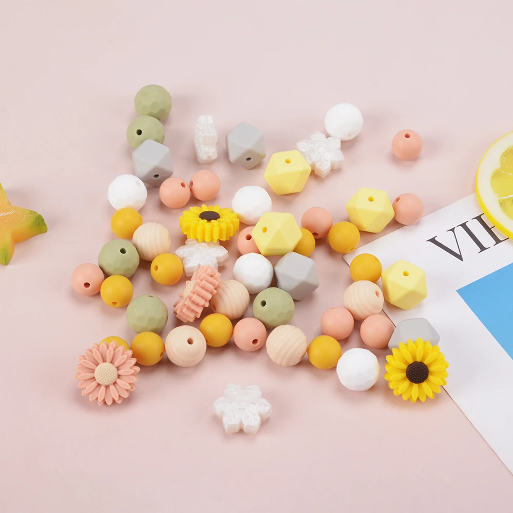 New Silicone Beads for Pacifier Wholesale Food Grade Silicone Beads Key  Chain Bpa Free Baby Teething Soft Silicone Monstera Bead