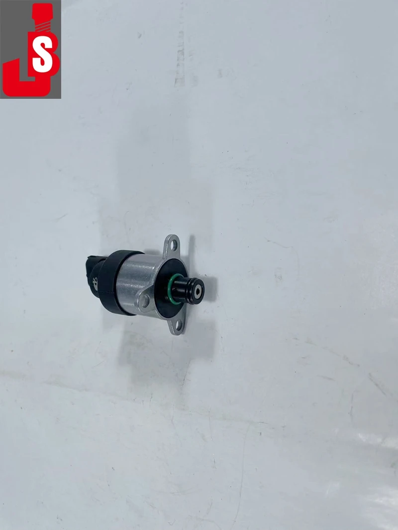 Original Fuel Pump Control Valve for Golden Dragon Bus Sunlong Higer Bus Fuel Pump Metering Valve OEM 0928400617