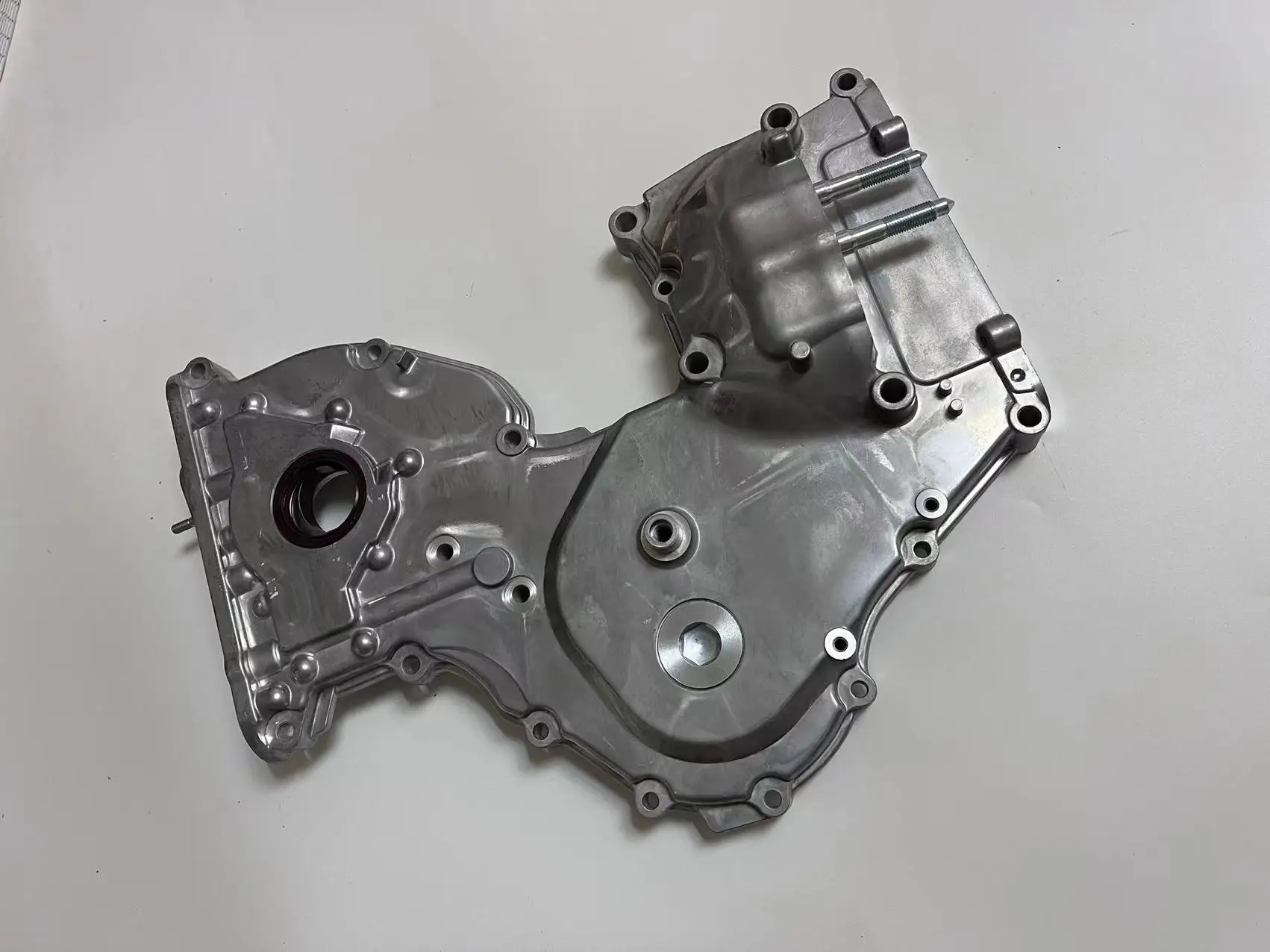 New Oil Pump Front Casing 21350-2A523 for Hyundai Accent 2010-2014