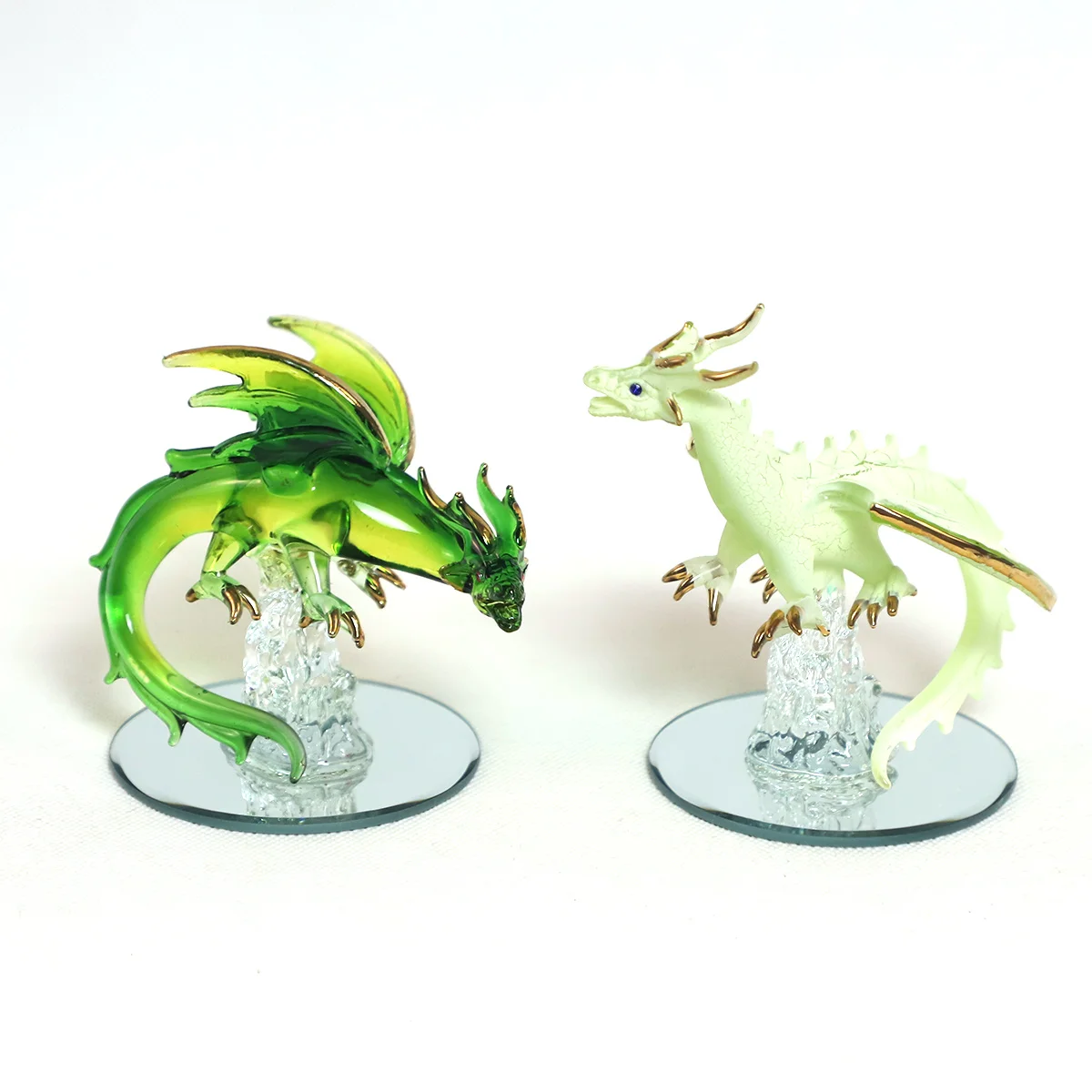 moda artigianato vetri ornamentali trasparenti all'ingrosso drago vetro figurine ornamentali forniture per l'artigianato decorazione