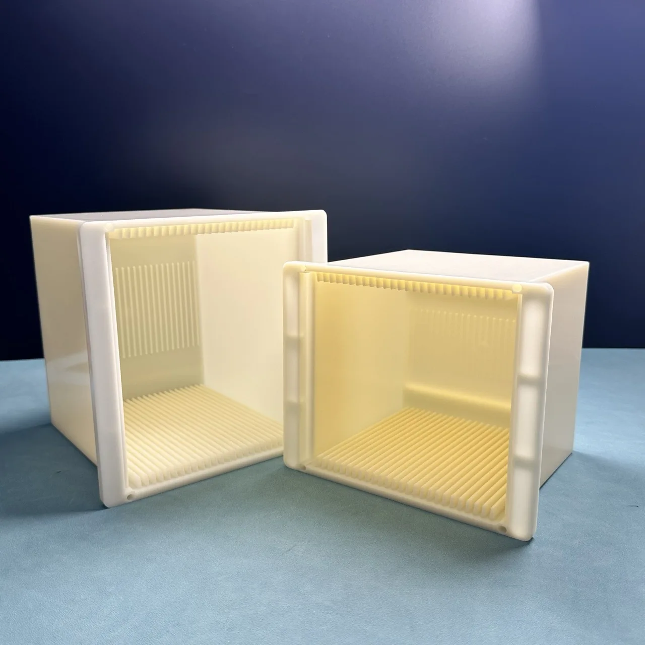 XINKEHUI Wafer Carrier Box - Secure Storage for 4inch & 6inch Wafers