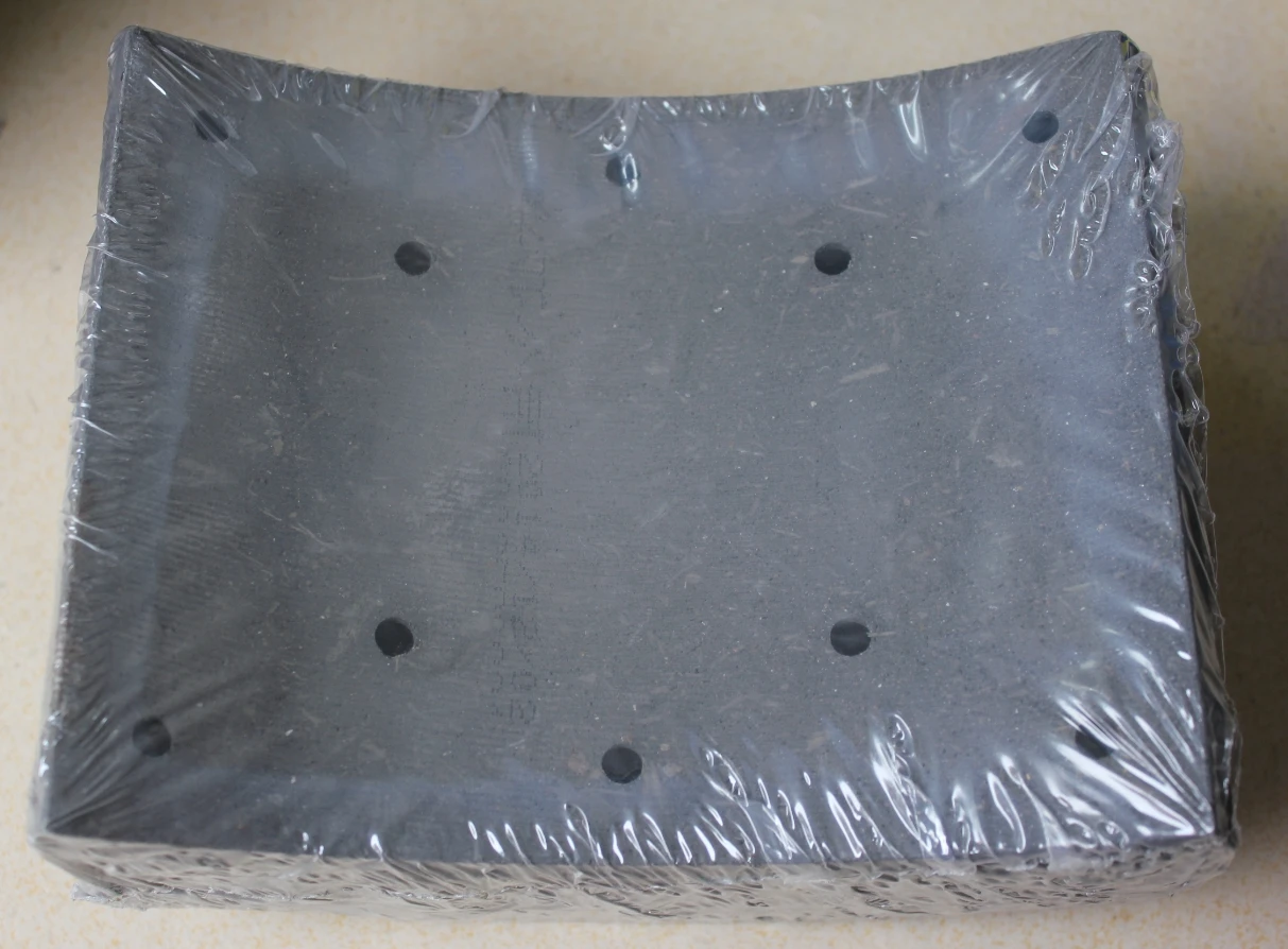 High Performance Truck Parts Manufacturer Zk6100ng Flat Brake Lining