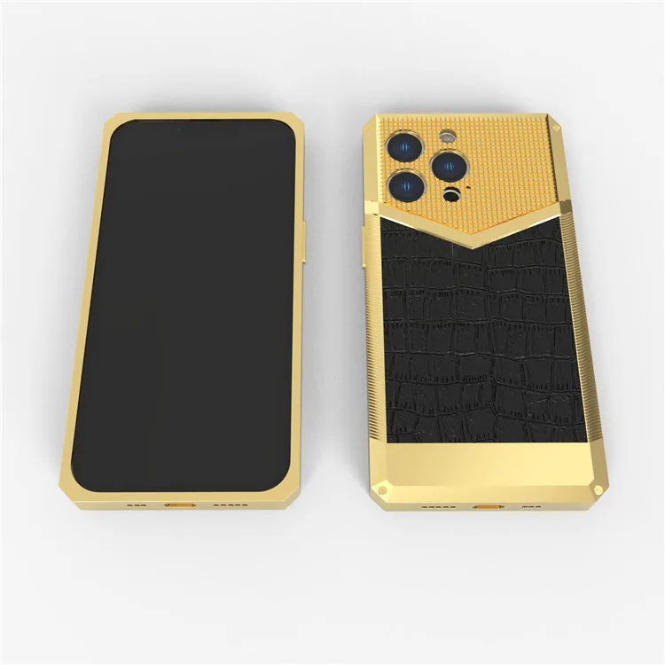 今年も話題の Golden concept iPhone13 pro maxケース - iPhone用ケース