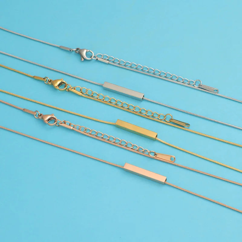 Necklace With Bar Pendant