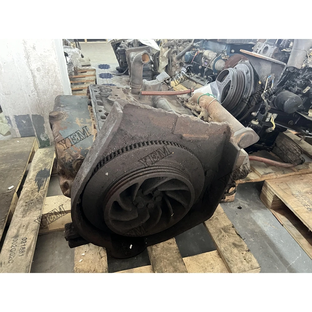 For Kubota V2203IDI Complete Engine Assy Used 4
