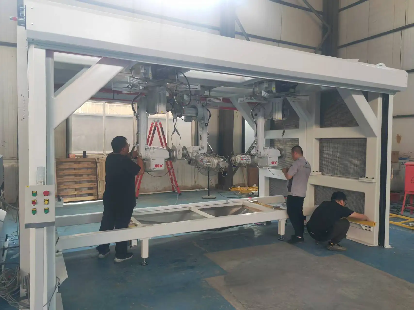 Overhead Roto Tool BBET Fully Enclosed overhead Robot Waterjet Cutting Cell with CNC ...