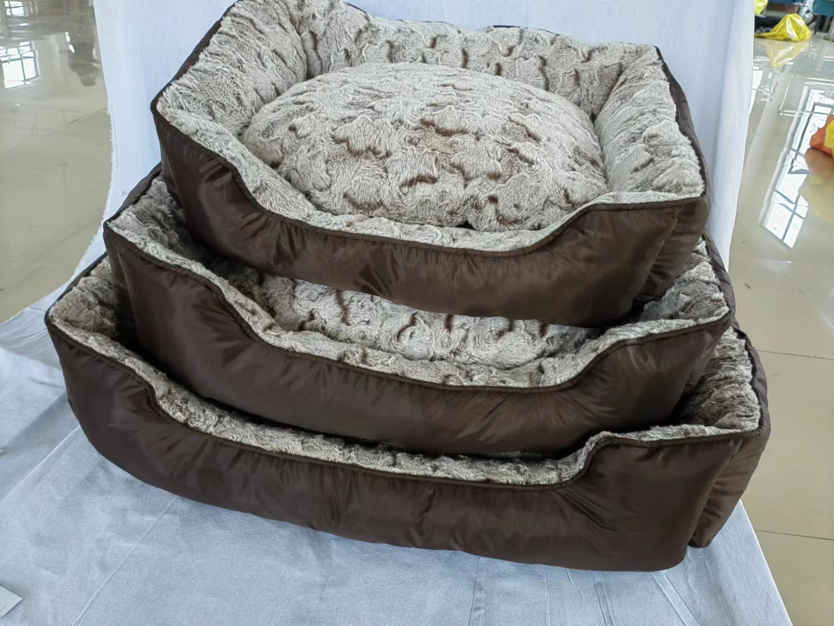 Deep Brown Dog Bed Durable Pet Nest,Dirt Resistant Dog Bed Allseason