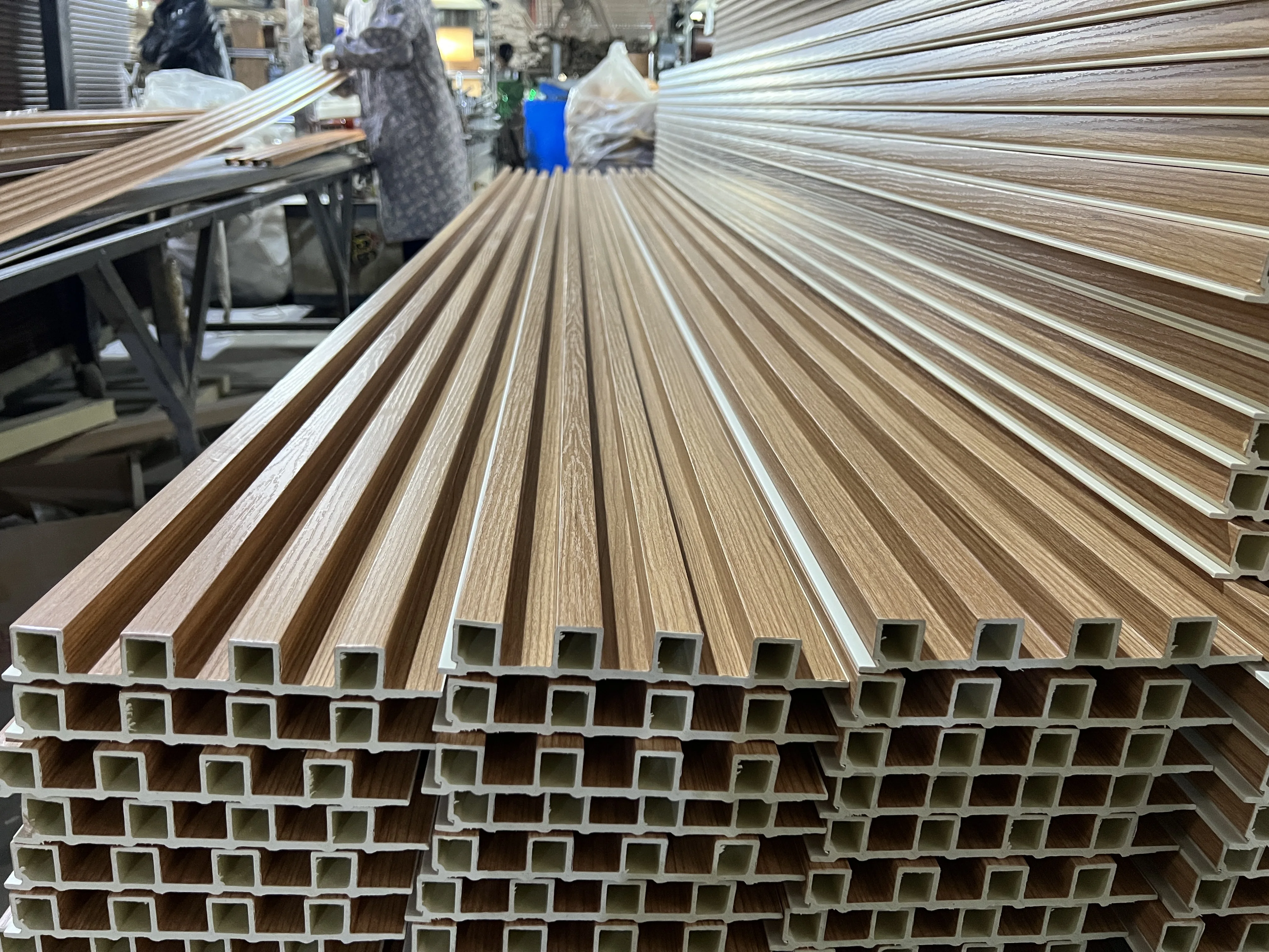 Hot Selling Composite Panel Cladding Laminated Wood Substitute Wpc Wall Panels