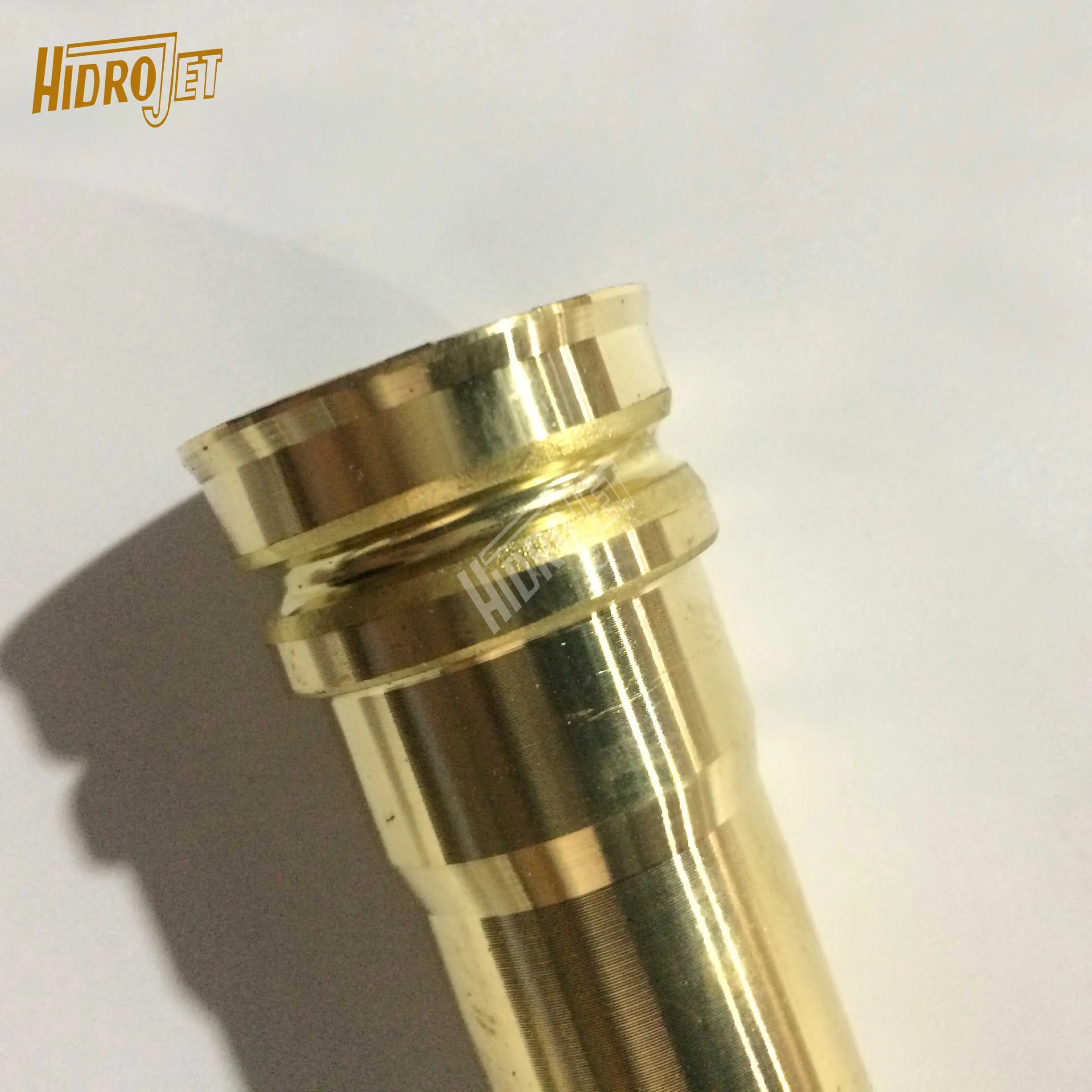 ISUZU REEL 彫金 Engraving　グリップ別売 ISUZU REEL 彫金 Engraving グリップ別売 2025年最新】五十鈴リール