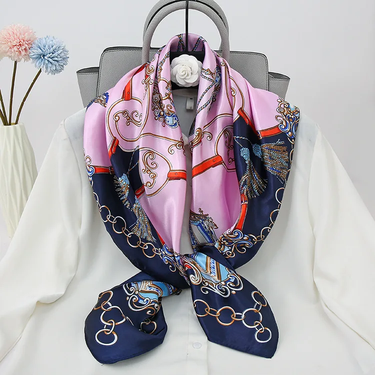 HEUGN SILK SCARF 希少品 美品 ELAINE GOLD - Vintage Printed Scarf - 50