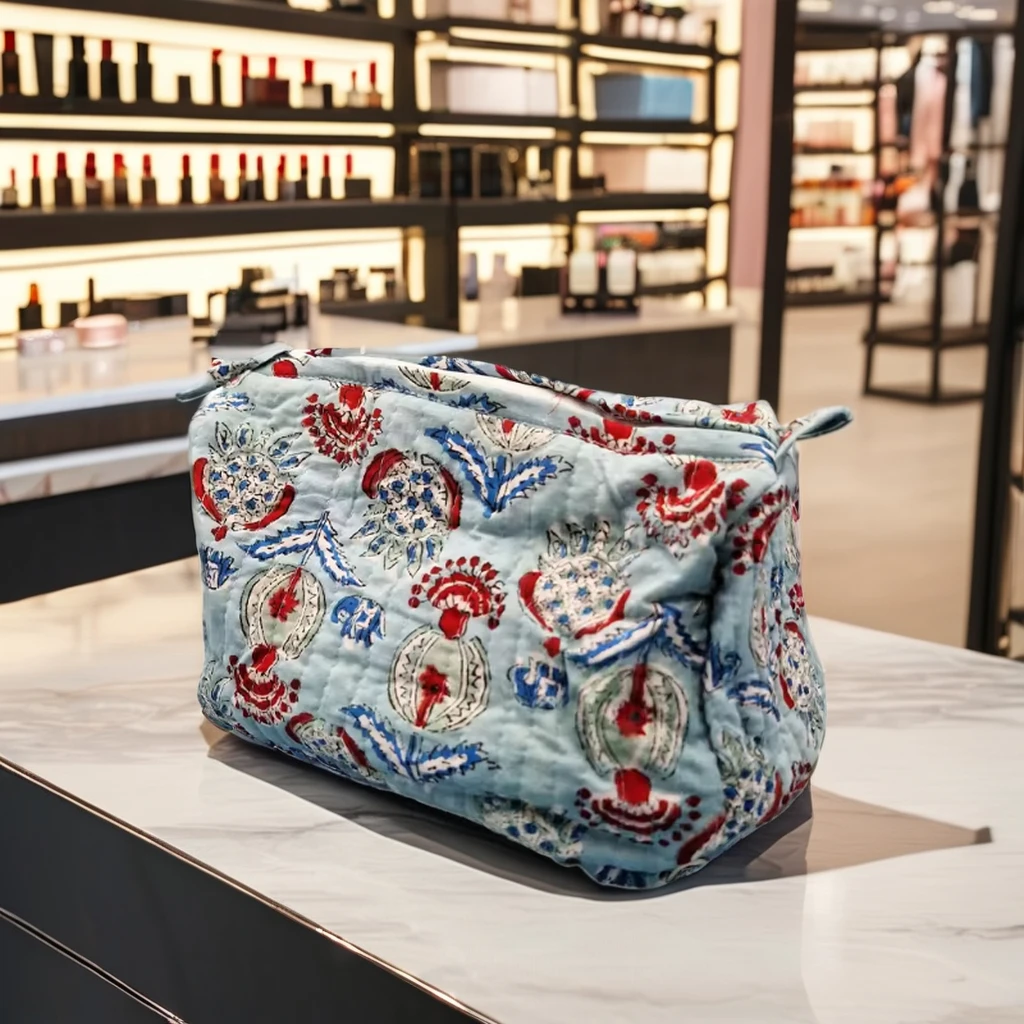 Royal Fair Custom Printing Pattern Quilted Cotton Cosmetic Bag Floral Cosmetic Toiletry Bags Storage Portable Beauty Makeup Bags
