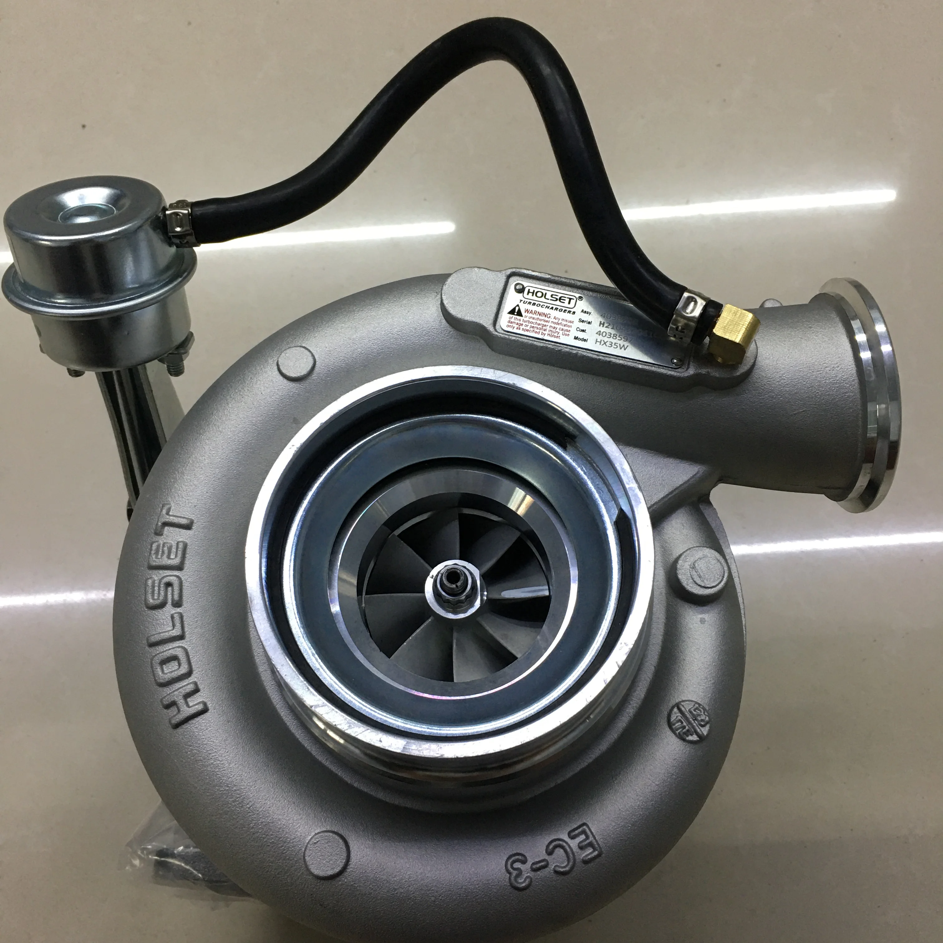 【中古】 Al Duro Y Sin Guante GarajeH Loader Spare Parts Wa380-6 Engine SAA6d107e Turbocharger