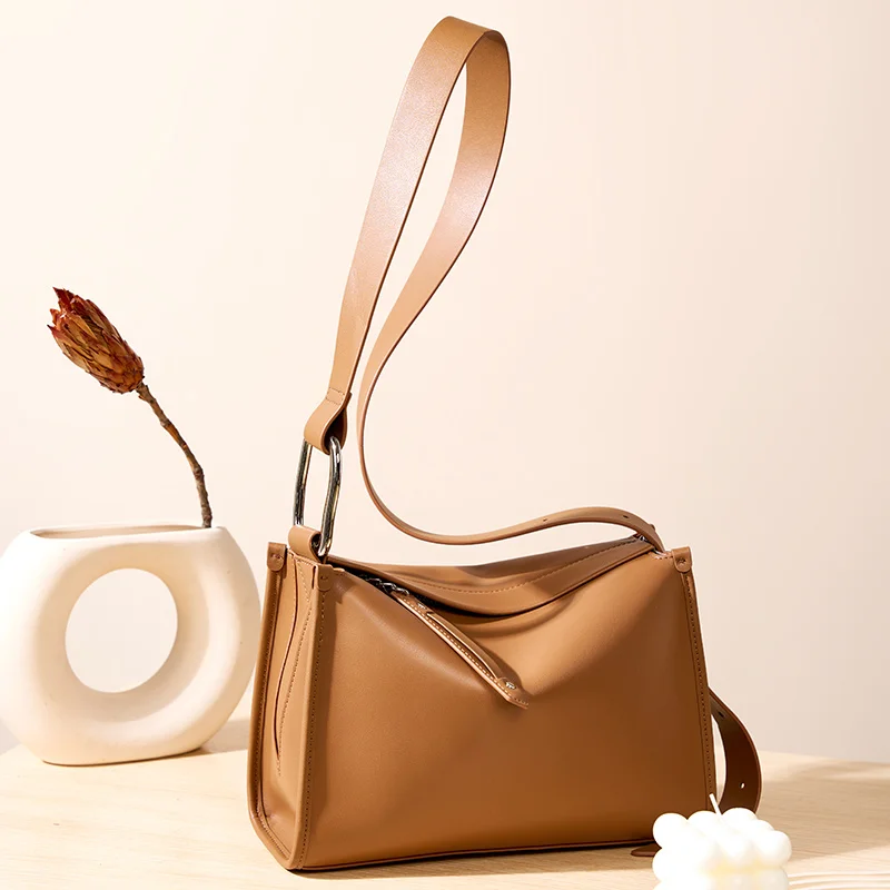 Hot Sale Customize Design Black Leather Crossbody Hand Bag Handbags Leather Cowhide Bag for Women’s Shoulder Bags