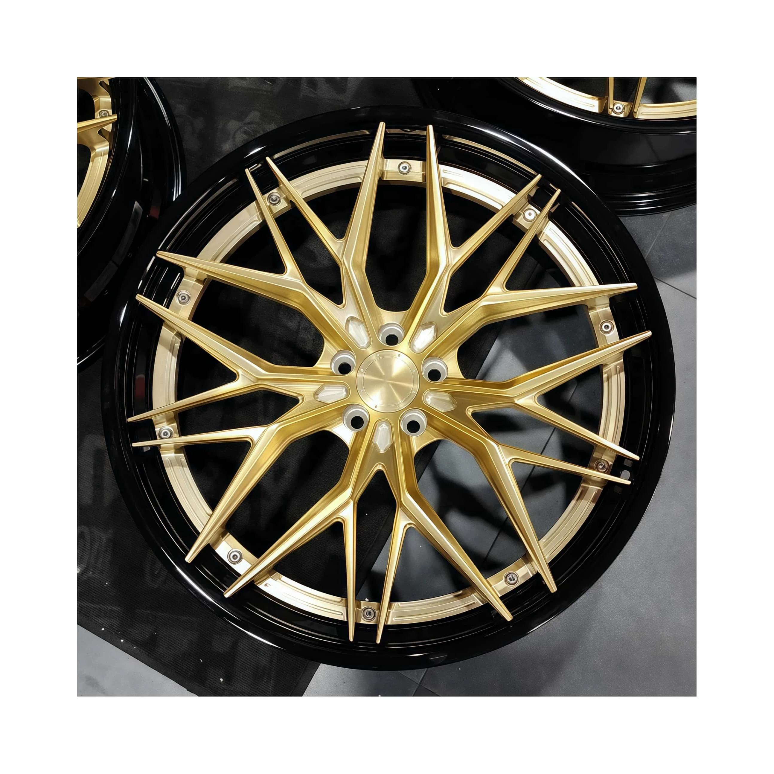 XINLAI Custom Deep Concave 5*120 5*112 5*114.3 18 19 20 21Inch 2 Piece Alloy Forged Racing Car Rims Wheels for BMW Porsche Benz - Image 1