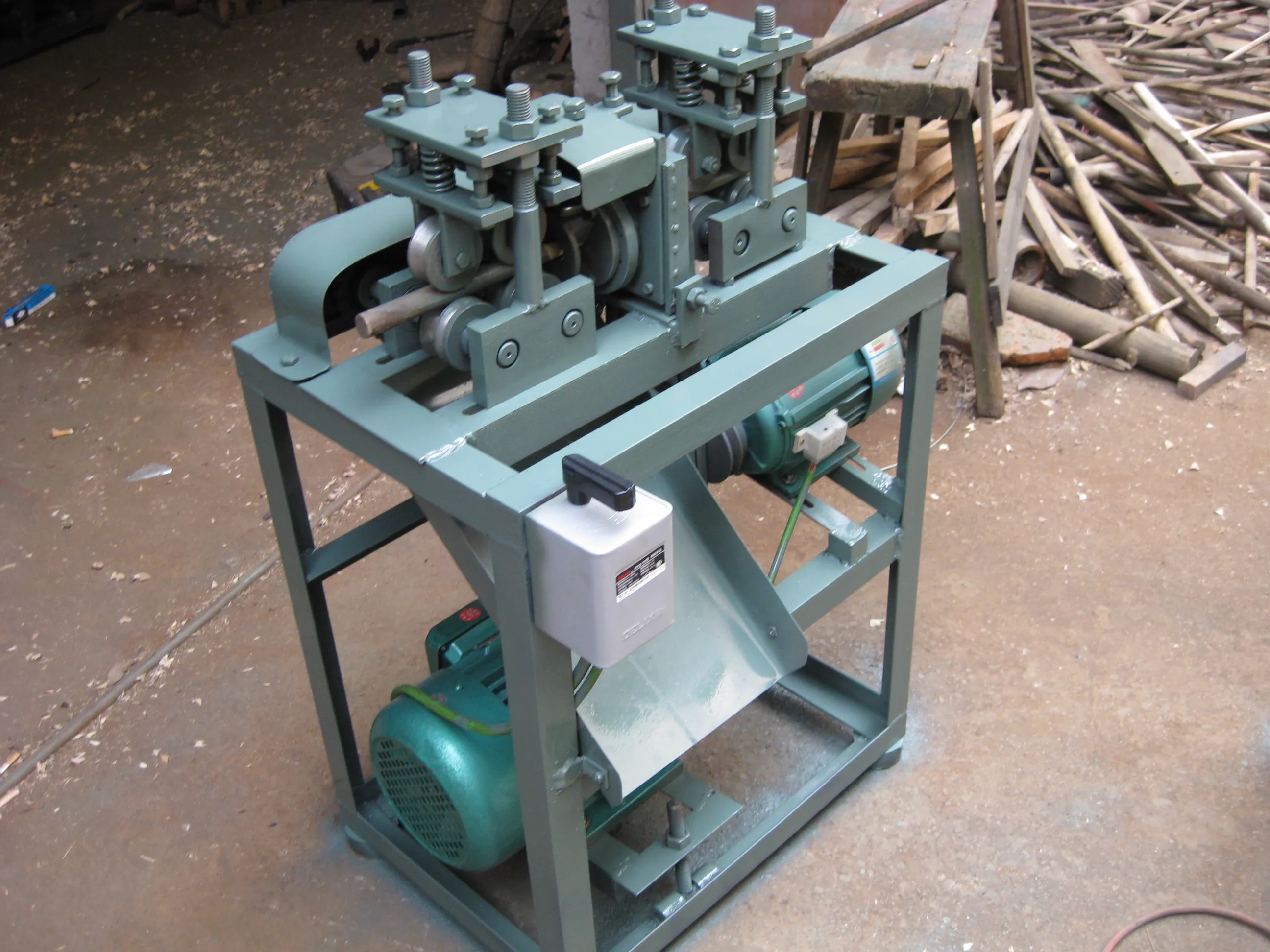 Fully Automatic Round Rod Wood Machinery Wooden Hoe Hammer Handle Making Machine Buy Machinery