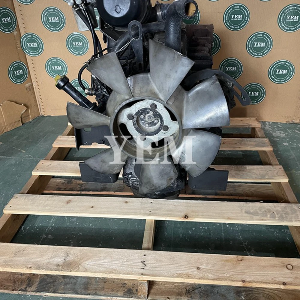 Engineering Machinery Part 4D84E Engine for Komatsu Rebuild Kit Wholesale Engine Parts 4