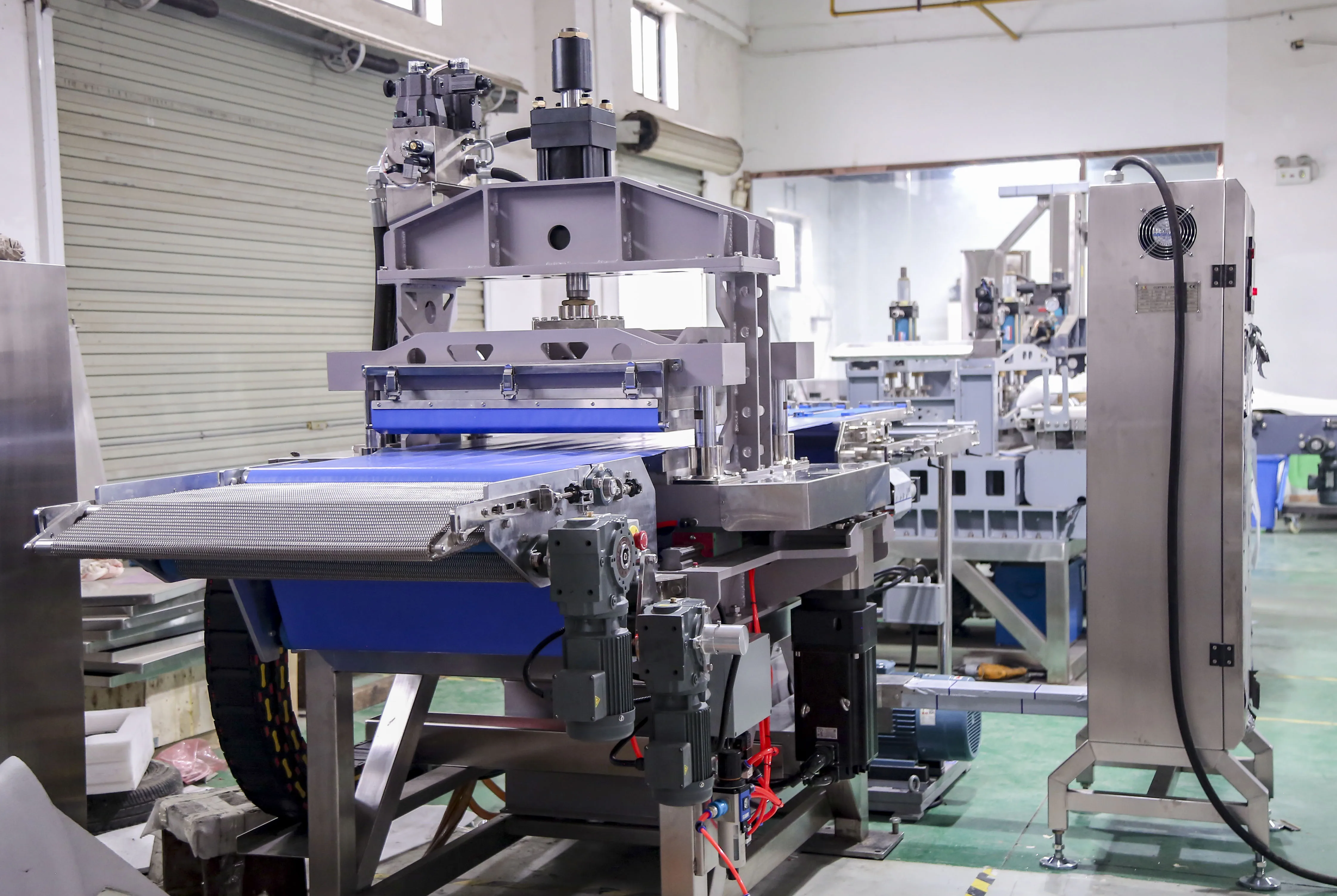 Customize in different sizes  hot presser for tortillas pita chapati