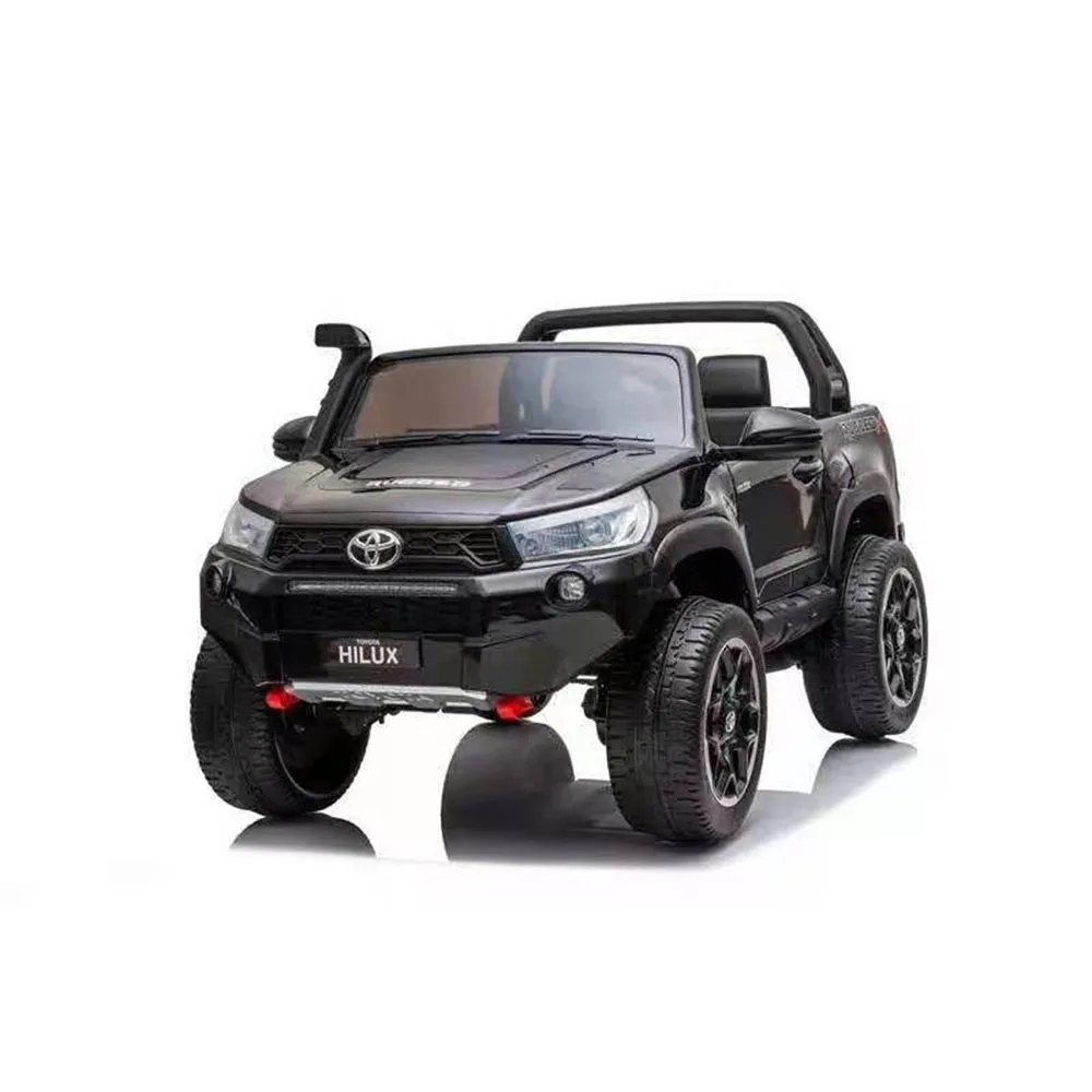 トヨタ ミニカー HILUX ② Toyota Hilux Z (2017) Super White II (Diecast Car