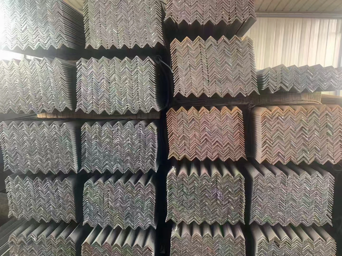 ASTM Standard 3-150mmq235 Equal Angle Steel Bending/Welding/Cutting Services Available details