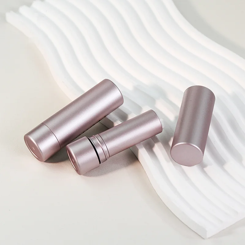 Luxury Lip Balm Container Eco Friendly Lipstick Container Black Metal