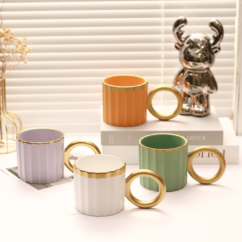 Nordic Phnom Penh Vertical Pattern Ceramic Mug Creative Big Ear Coffee Mug