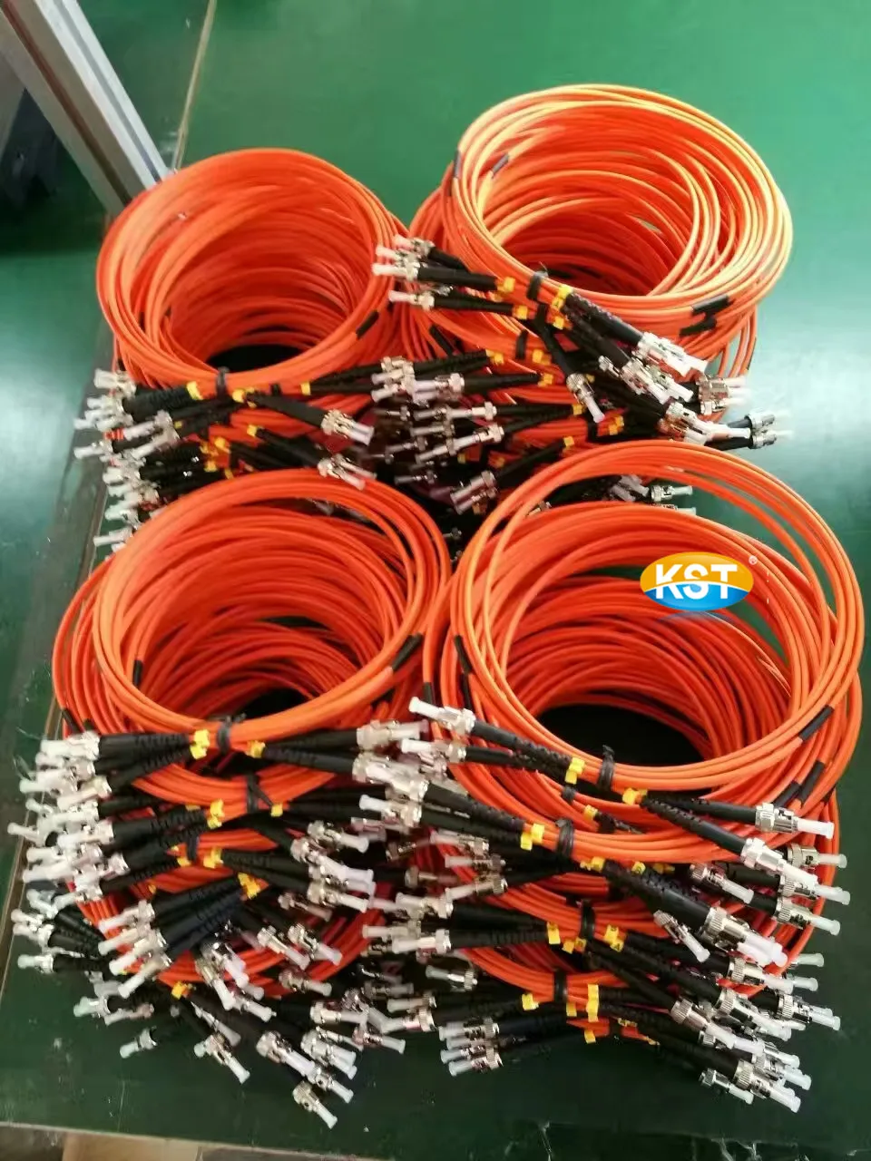 Oem Manufacturer Fiber Optic Wire Armored Non-armored Patch Cord ...