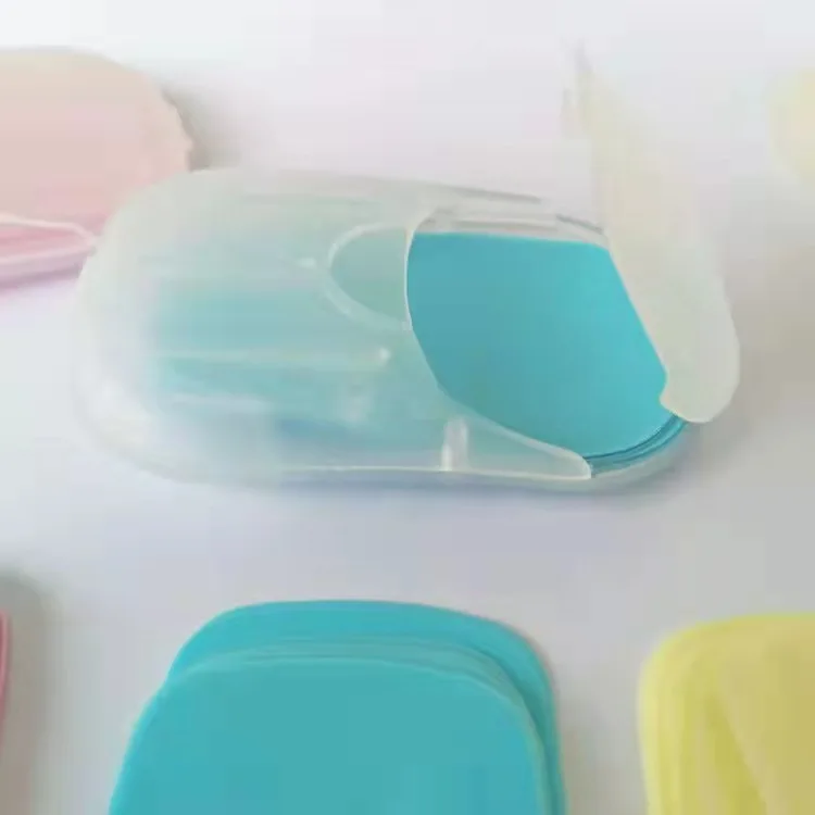 Оптовая торговля OEM 20 шт. дорожные принадлежности портативный мыло для рук листы прозрачные одноразовое мыло мини мыло в виде бумаги