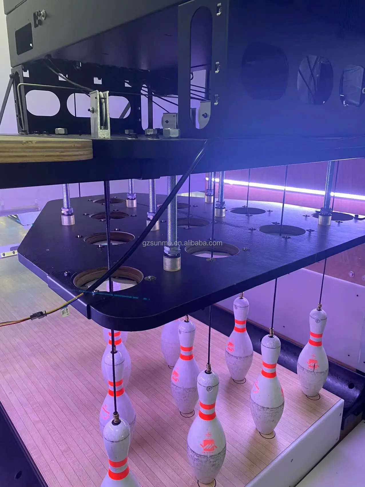 Sunmo Sports Family Entertainment Center Bowling Alley 68 Bowling