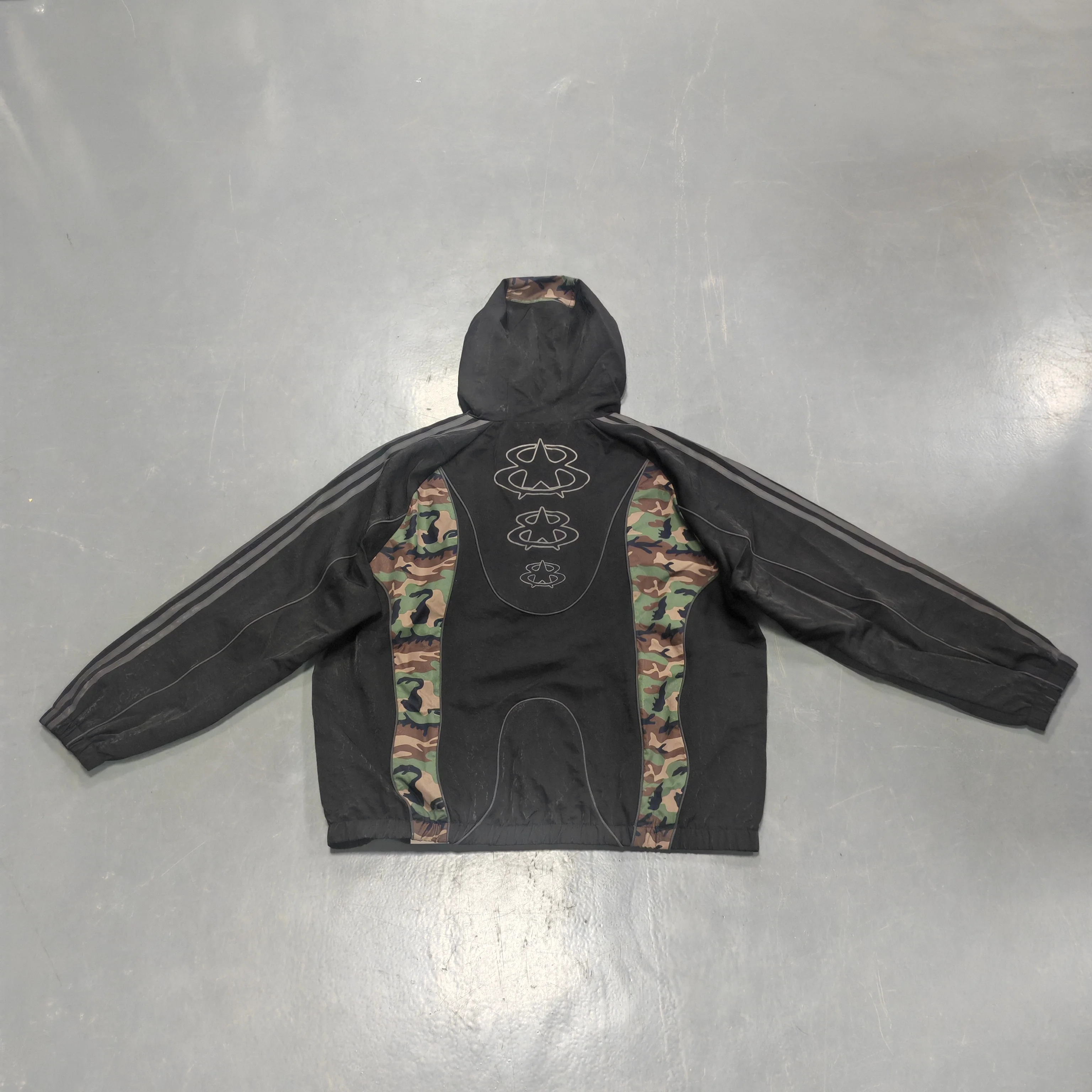 Camouflage Blocked Nylon Windbreaker Matching Joggers Pant Set Lightweight Breathable Jogging Tracksuit Men Streetwear Apparel gallery 2