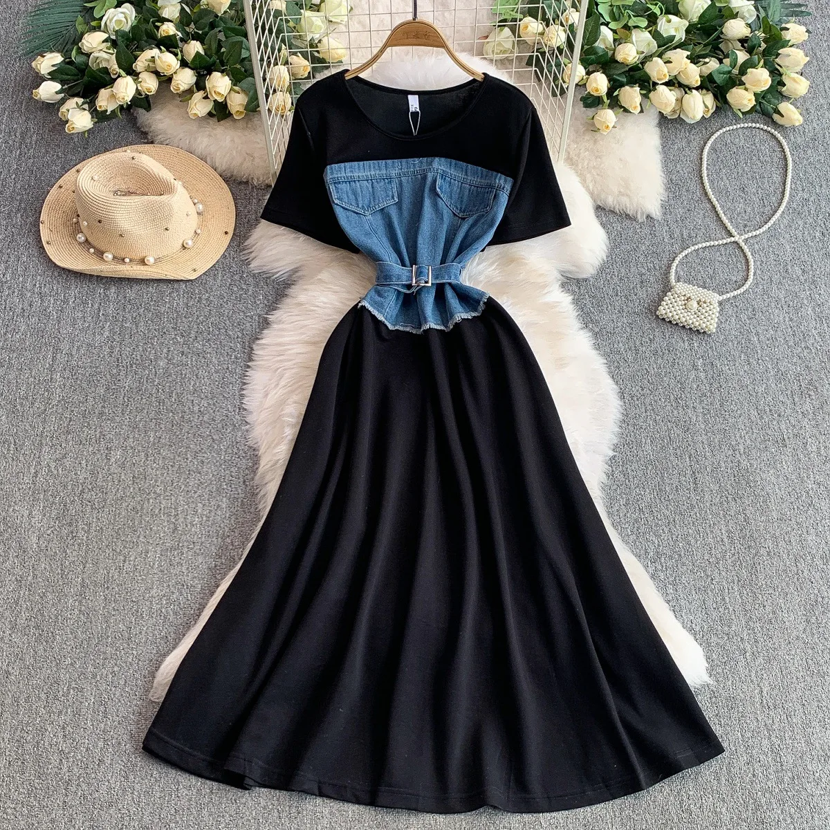 Rok Gaun Musim Panas untuk Wanita, Berbahan Denim Patchwork Rajutan, Lengan Pendek, Anti-statis, Berpinggang Tinggi, Membentuk Tubuh, Panjang Sedang