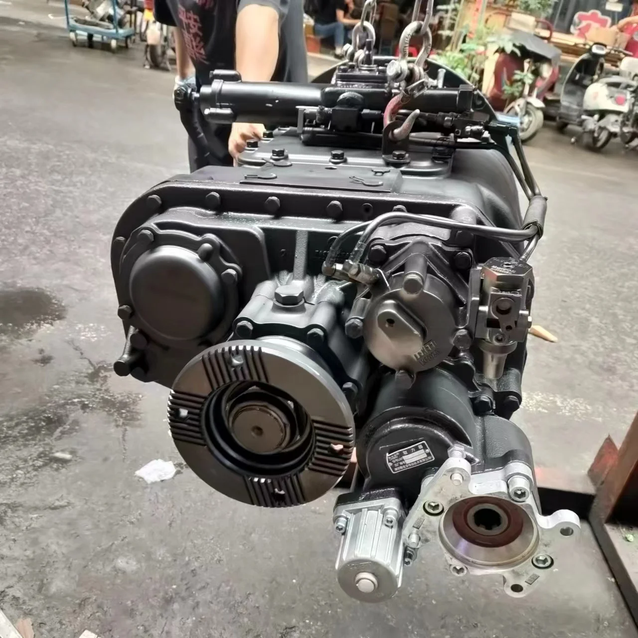 Remanufactured Iron Housing 12-Speed Gearbox for Shacman Truck