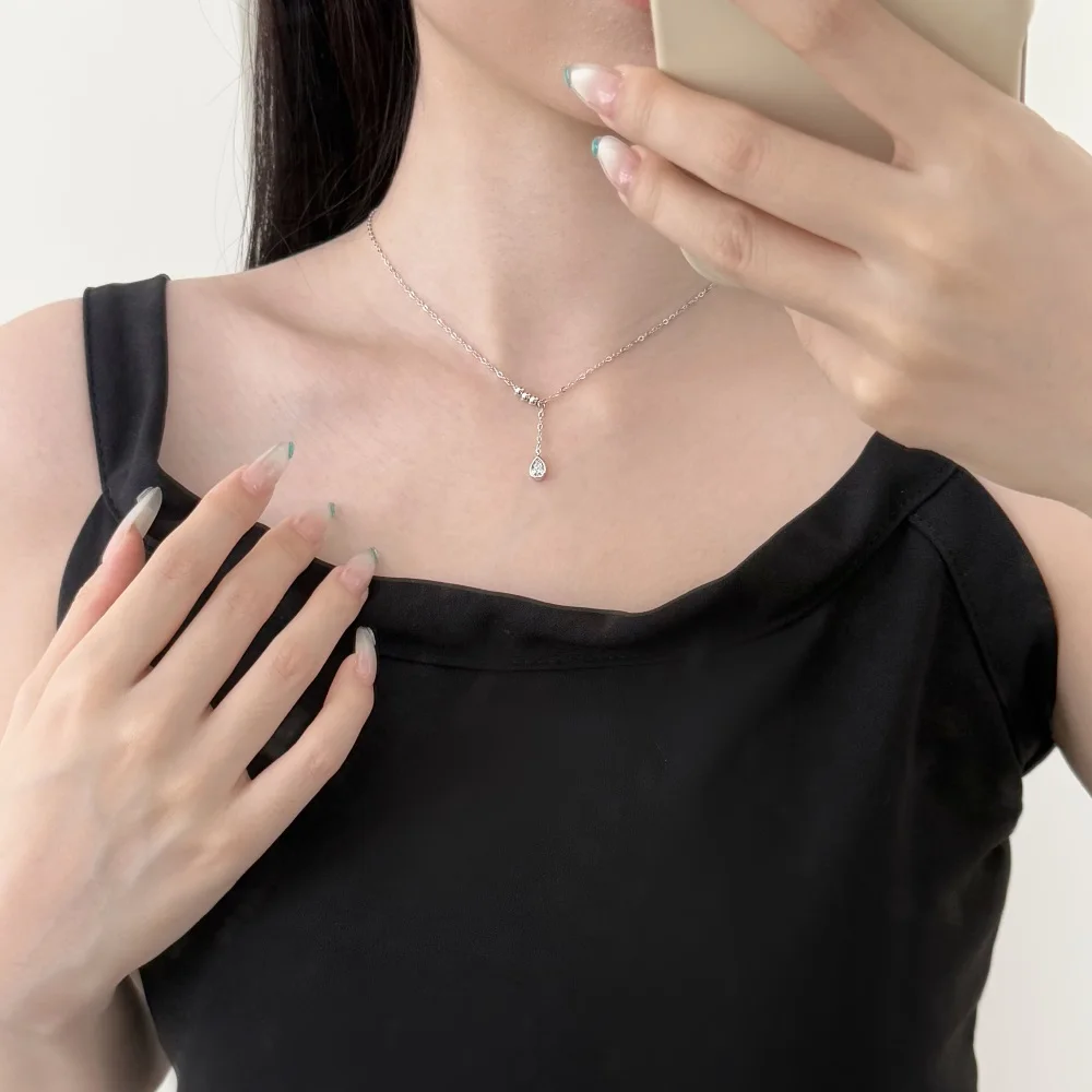 KAKODIY Women's Silver Necklace Fashion Hypoallergenic Teardrop Cubic Zirconia Aesthetic Simple Water Drop Pendant Necklace detail 5