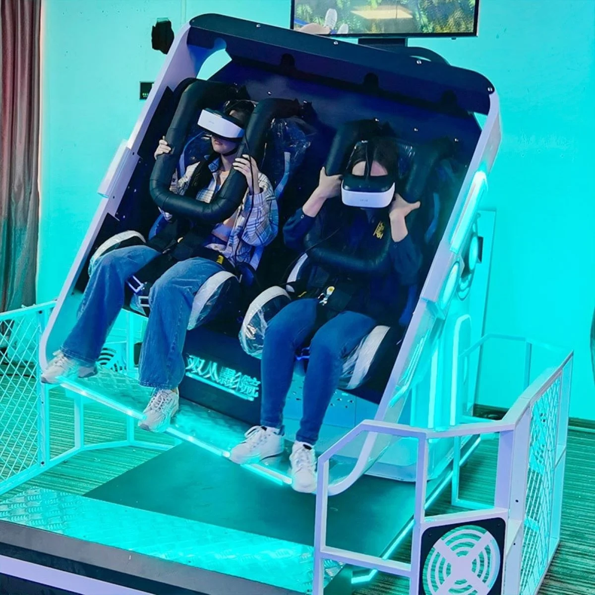 9D VR 360 Chair Dual-Seat Roller Coaster Simulator 360 Degree Arcade Game Capsule Virtual Reality Game Machine for Outdoor Dubai
