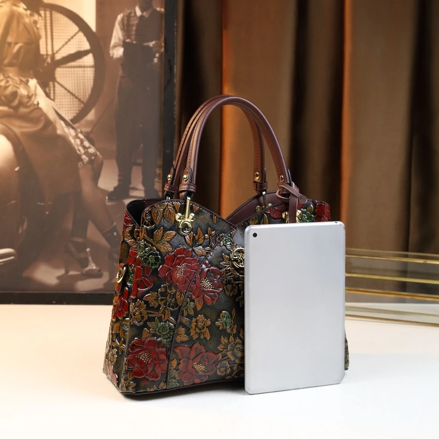 Vintage Carved Women's Luxury Bucket Bag
