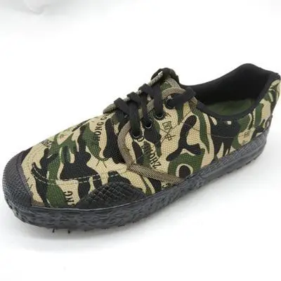 Factory Wholesale Fashion Sneakers for Men Good Quality Casual Rubber Shoes Mesh Lining Hemp Straw for Spring Autumn Walking