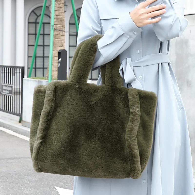 Women Large Tote Bag Fashion Handbags Fluffy Soft Plush Warm Winter Lady  Bags