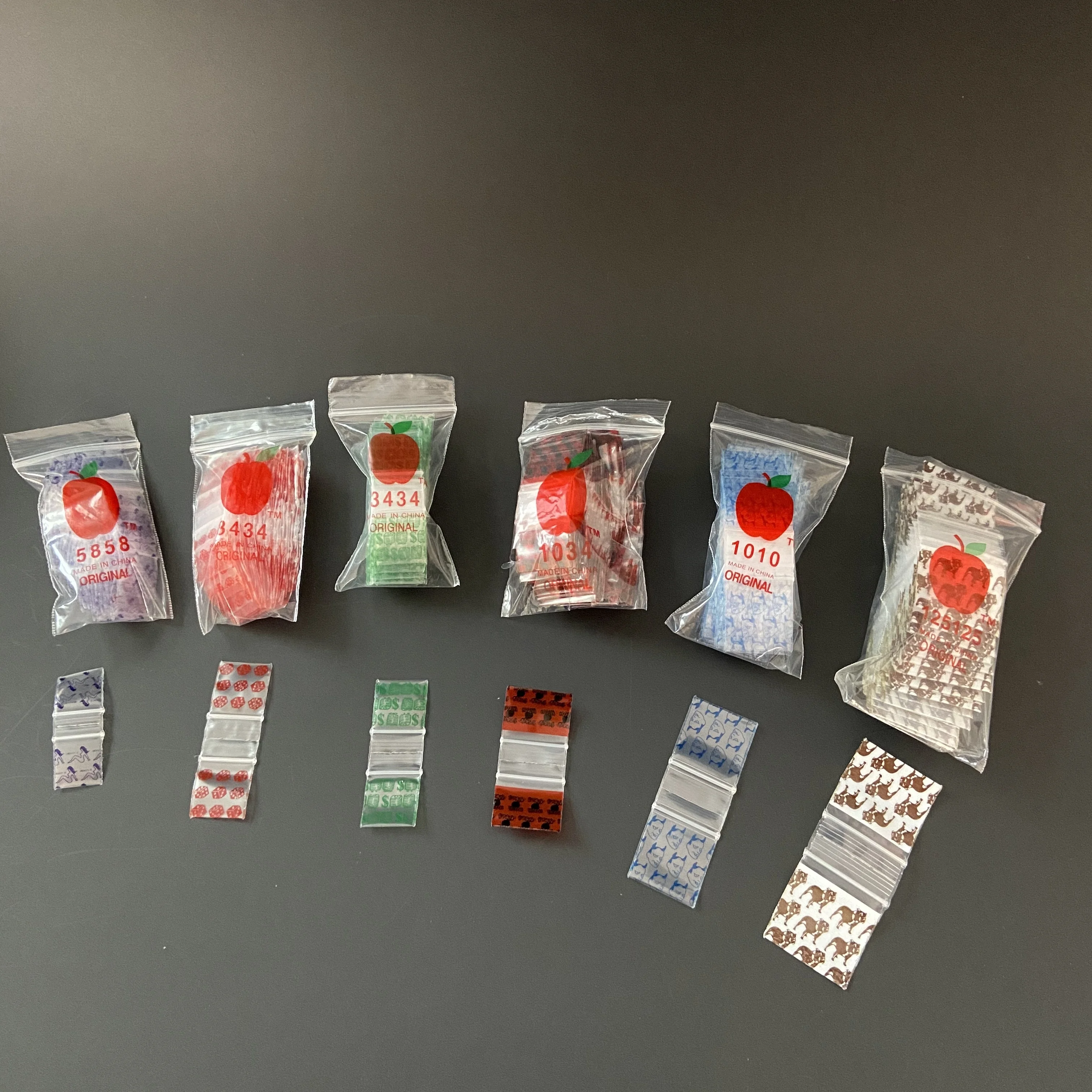 Various Sizes Mini apple Ziplock Baggies