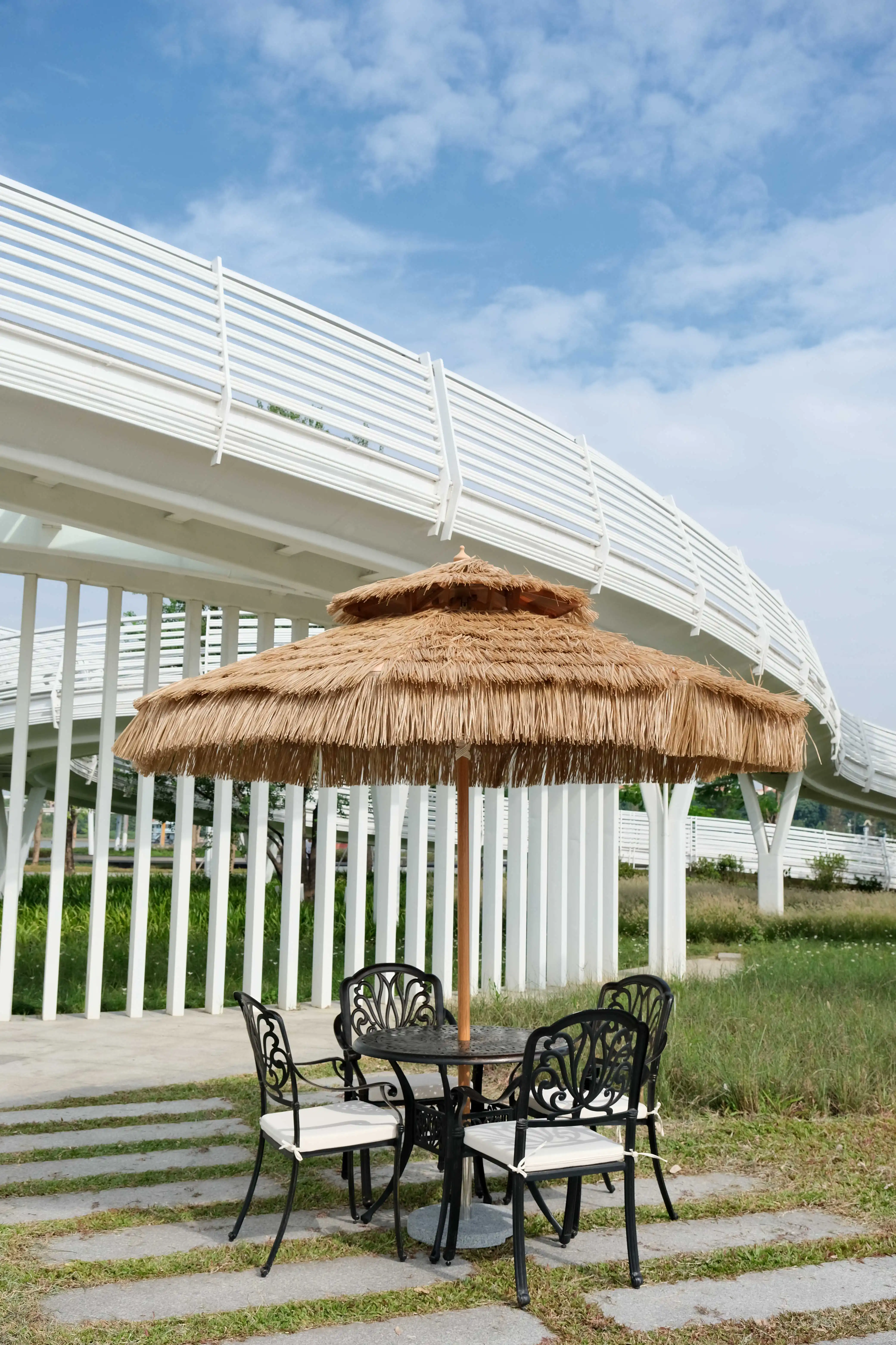 custom patio umbrella 9FT for Outdoor Market Table*40 The vented canopy design allows air to pass through Patio Umbrella - Commercial Aluminum