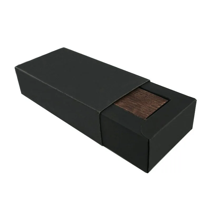 Refill Car Scent Diffuser Customize Air Vent Clip Fragrance Empty Car Perfume Wood Luxury Car Air Freshener
