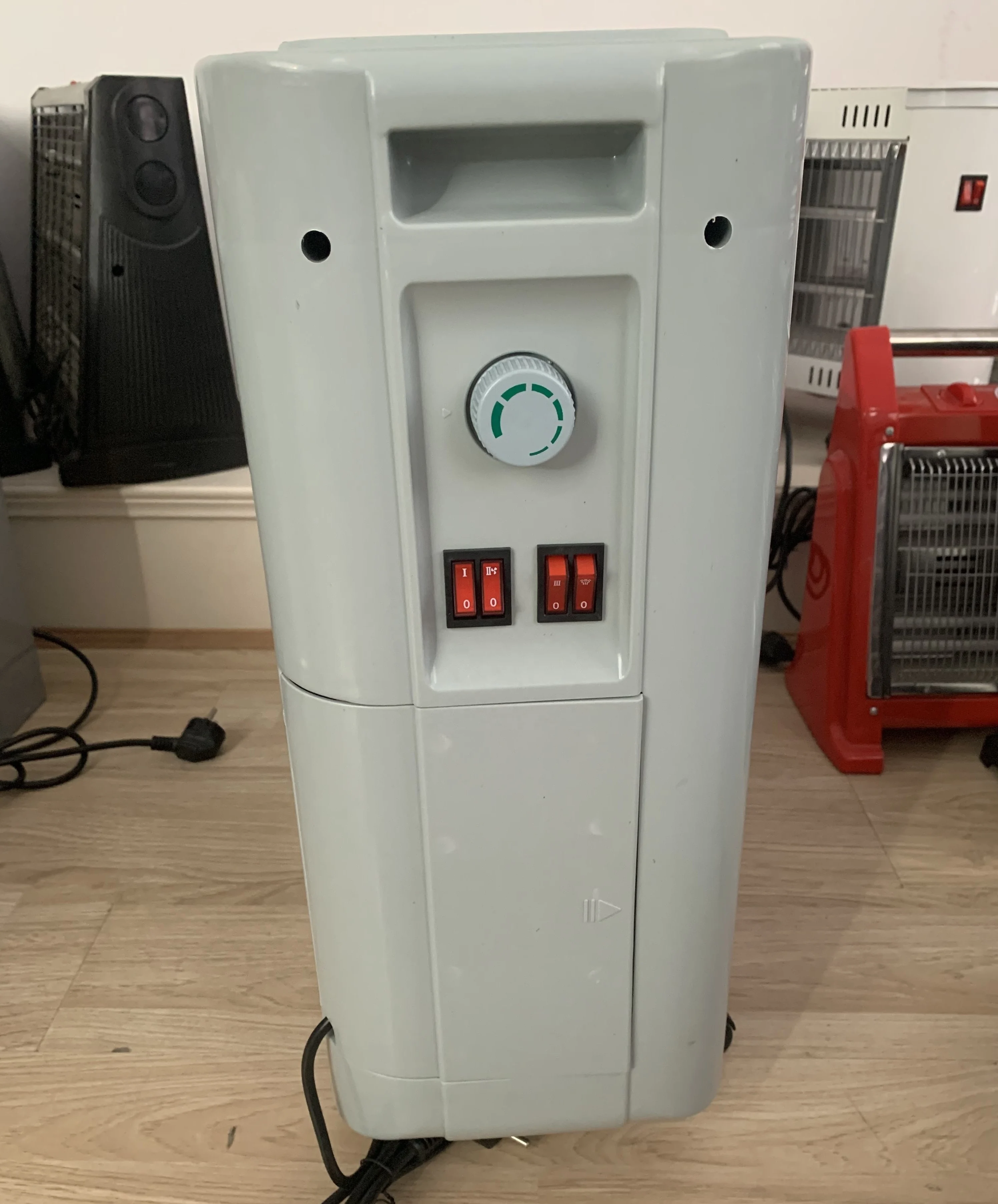 APG Home Electric Quartz Heater